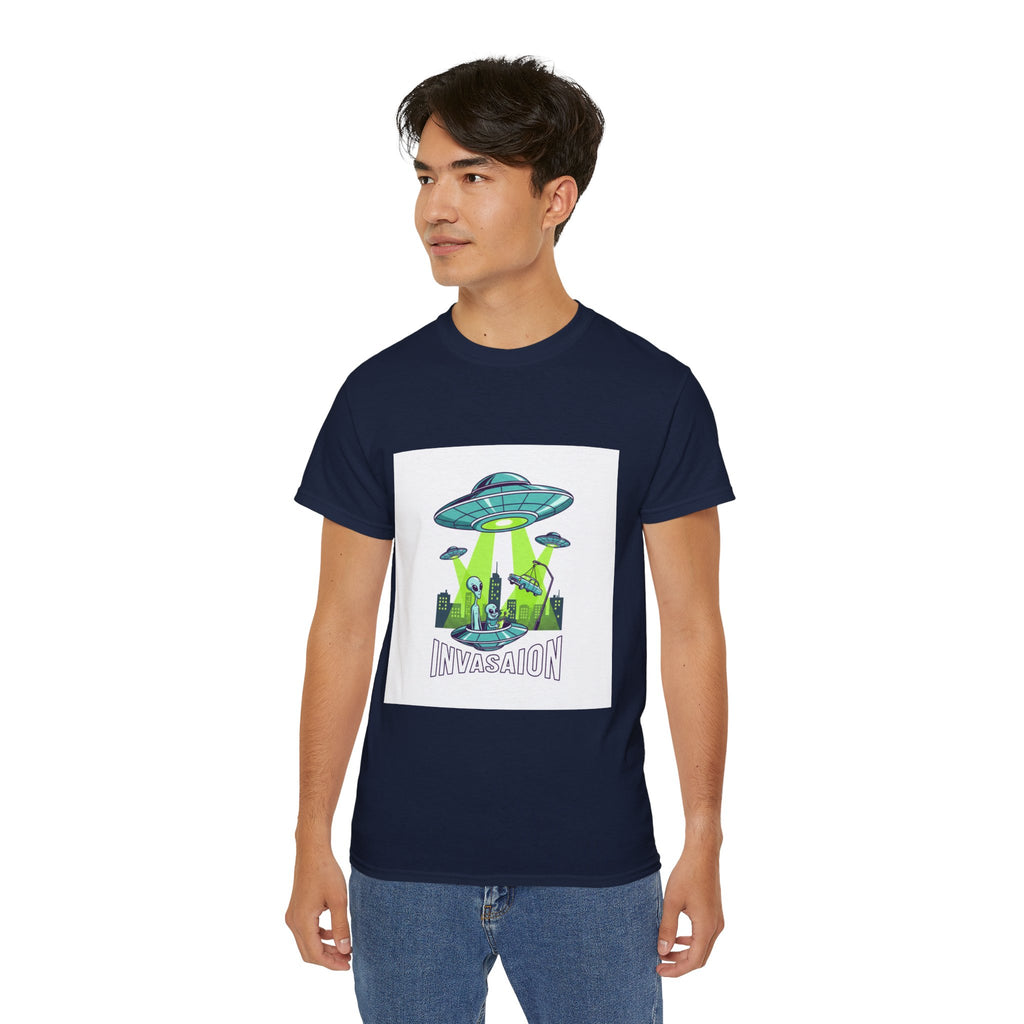 Camiseta de invasión extraterrestre — Camiseta gráfica de abducción ovni