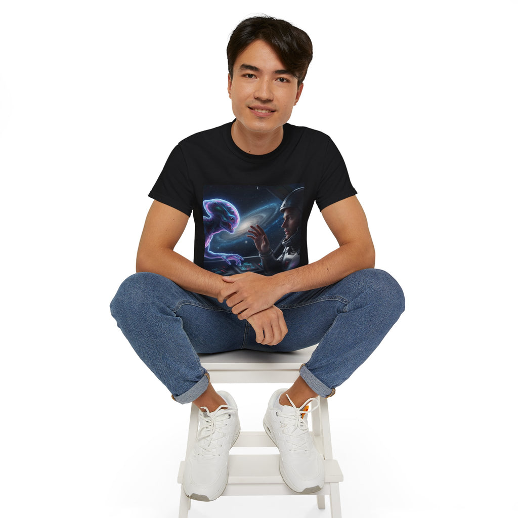 Astronaut & Hologram Alien Tee — Sci‑Fi Space Graphic T‑Shirt Adult Unisex