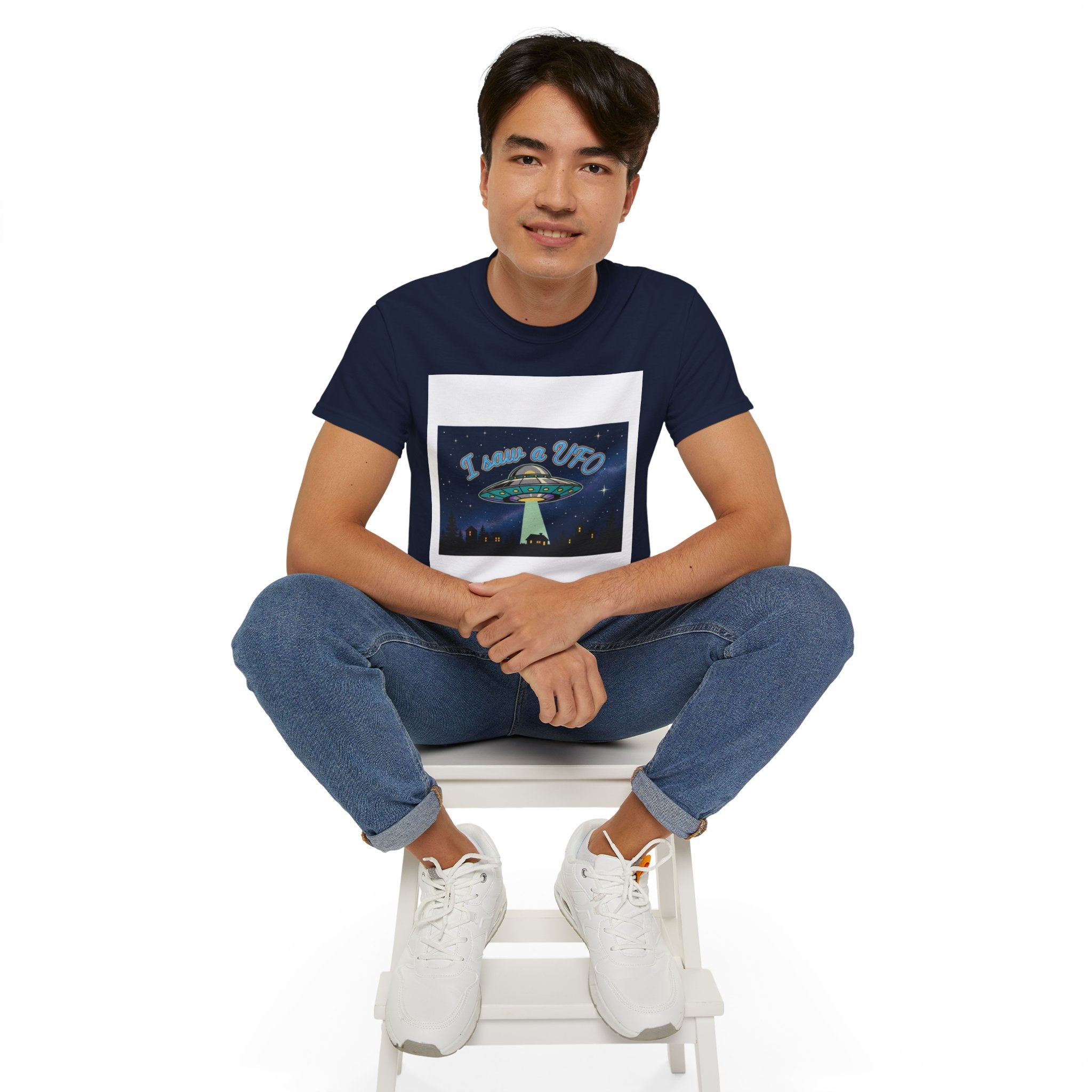 I Love a UFO T-Shirt — Retro UFO Alien Abduction Graphic Tee