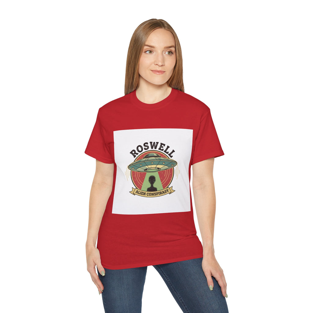 Roswell Alien Conspiracy Tee — Vintage UFO Graphic T-Shirt