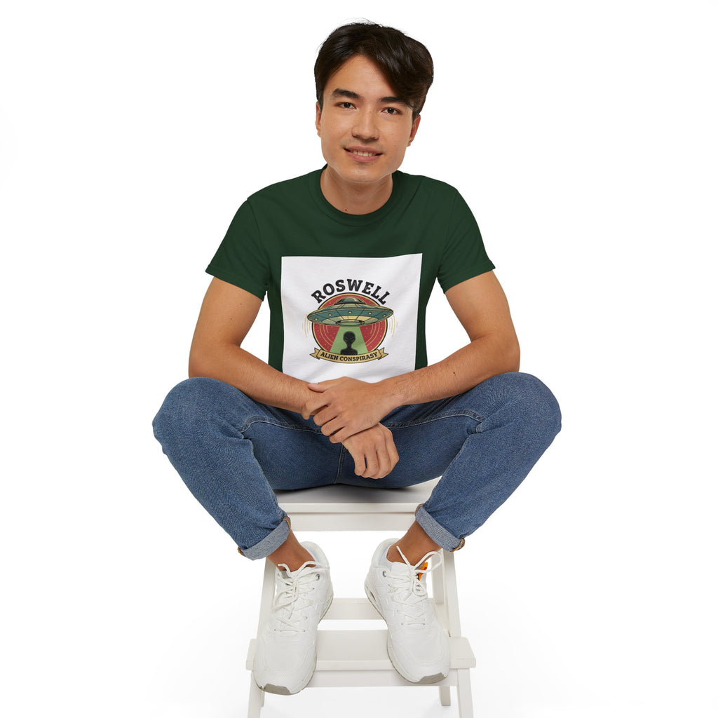 Roswell Alien Conspiracy Tee — Vintage UFO Graphic T-Shirt