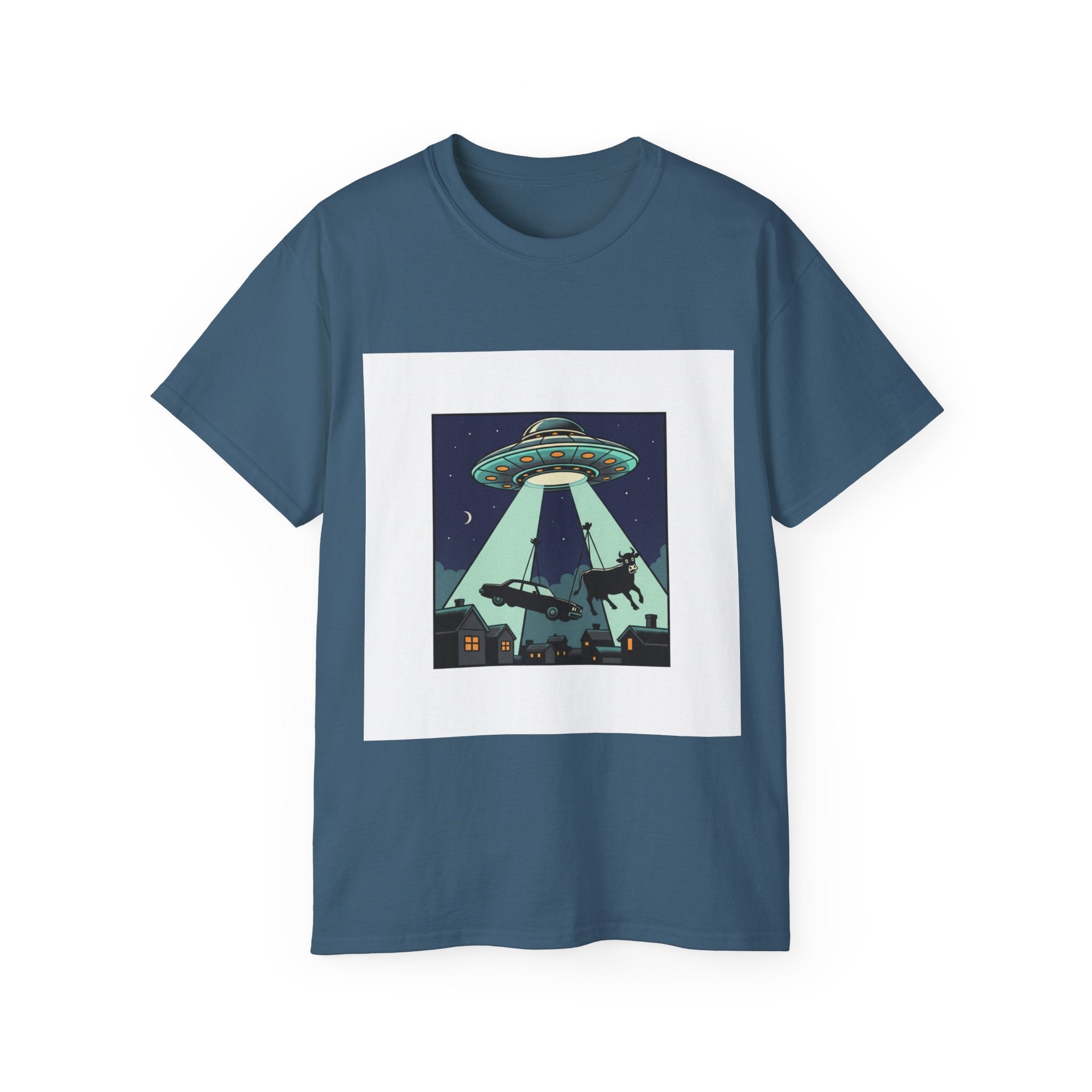 Alien Abduction Graphic Tee — Retro UFO Night Scene T‑Shirt Adult Unisex