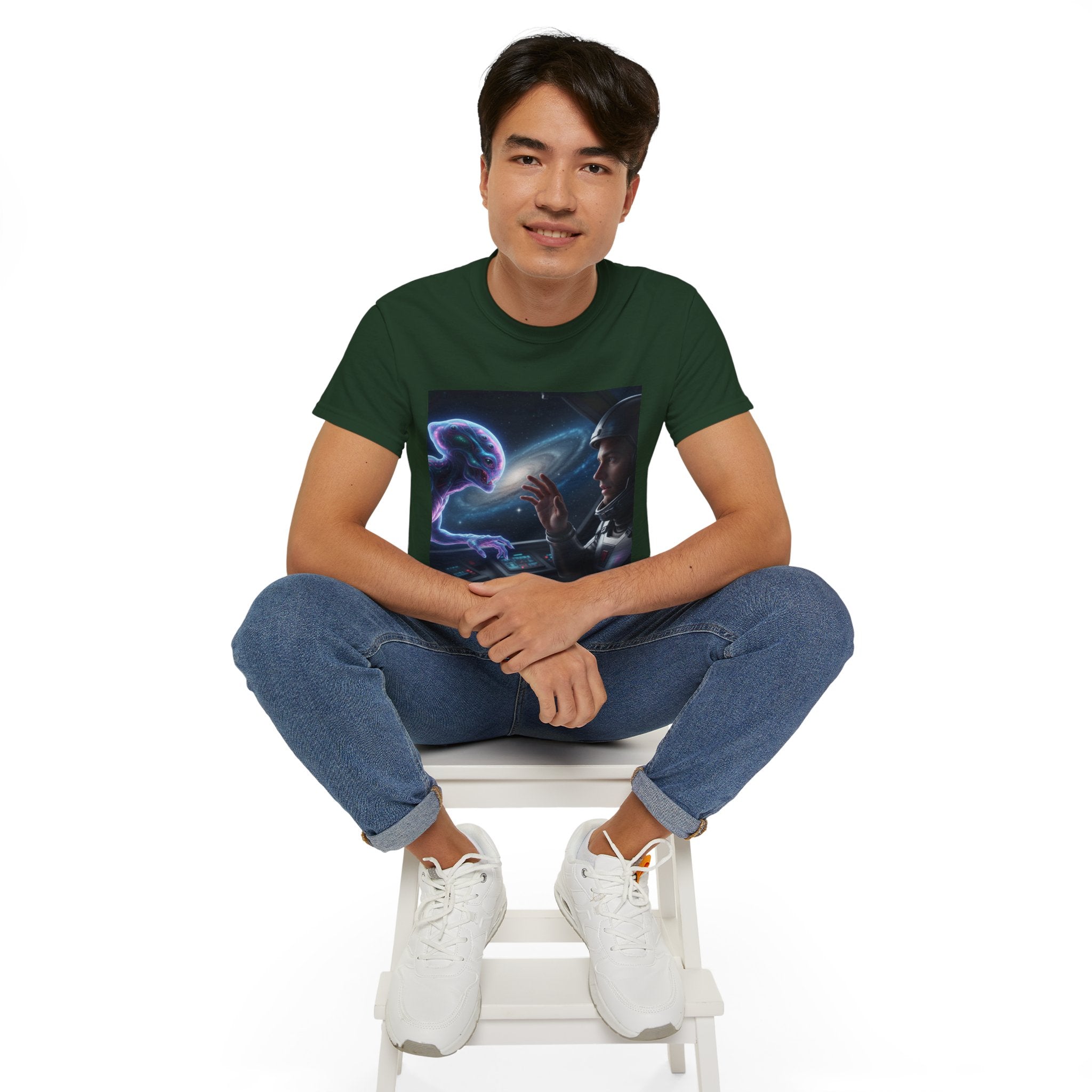 Astronaut & Hologram Alien Tee — Sci‑Fi Space Graphic T‑Shirt Adult Unisex