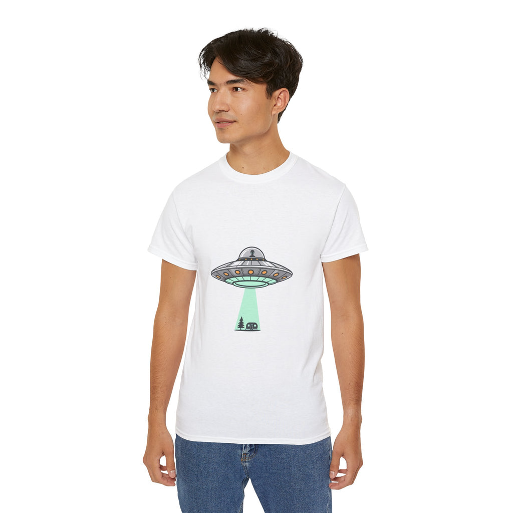 Alien Abduction Graphic Tee — Cute UFO Beam T‑Shirt