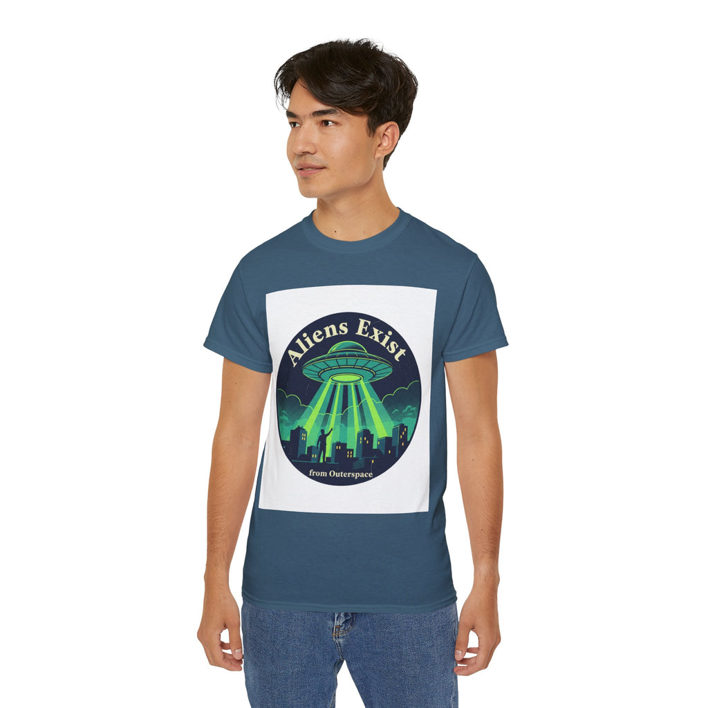 Camiseta "Los extraterrestres existen" — Camiseta gráfica de abducción ovni